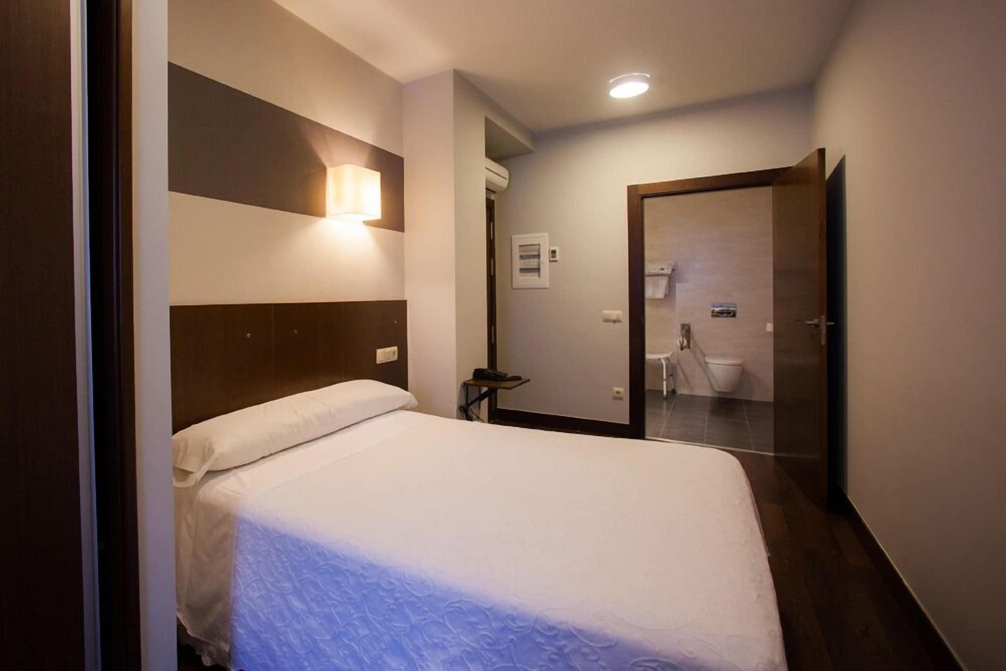 Hotel Sirimiri Bilbao Exterior foto